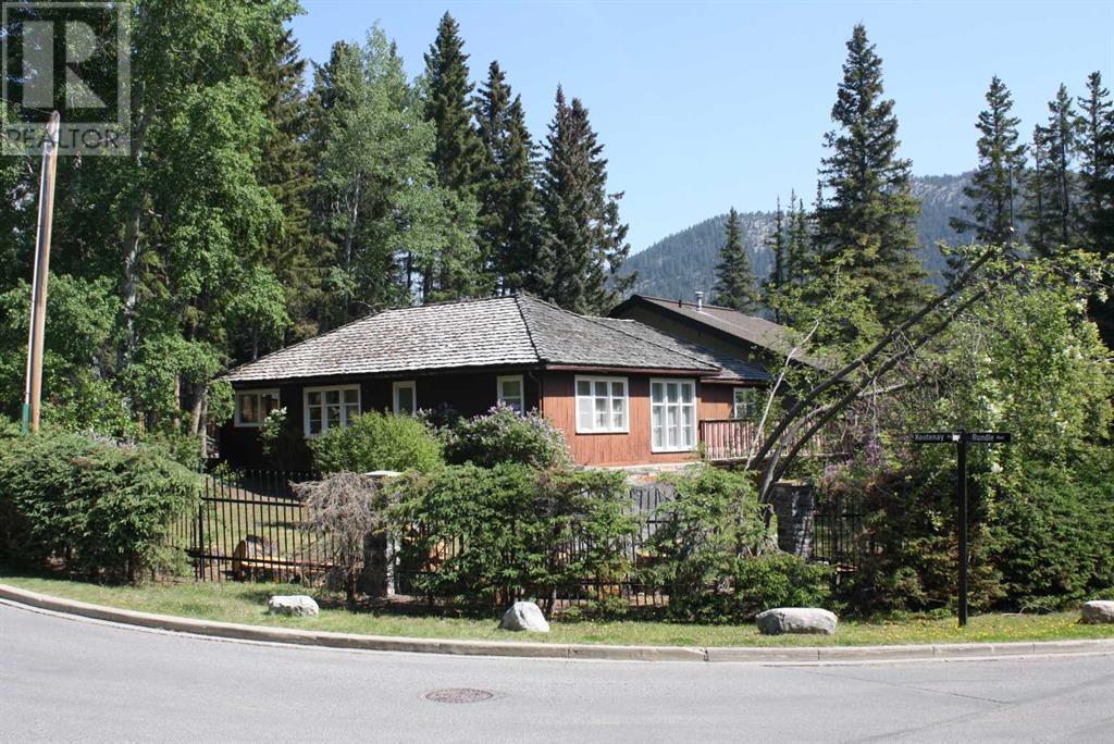 140 Kootenay Avenue