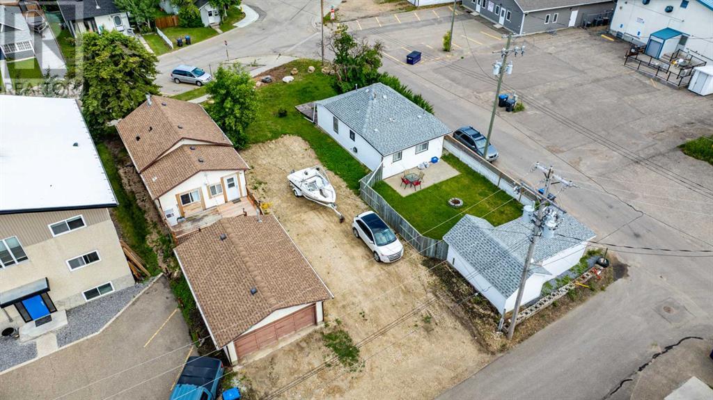 5018 49 Street Property Photo 1