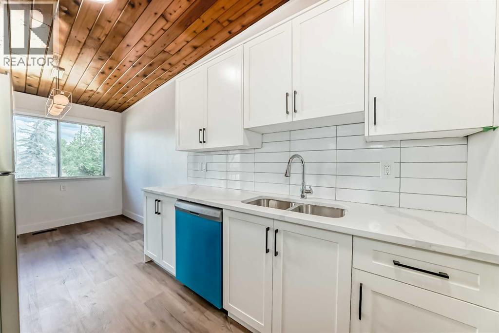 B, 1415 44 Street Se Property Photo 15