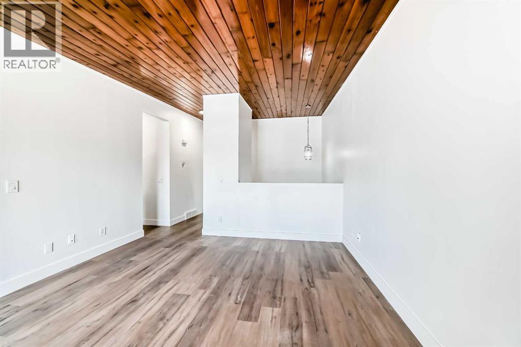 B, 1415 44 Street Se Property Photo 36