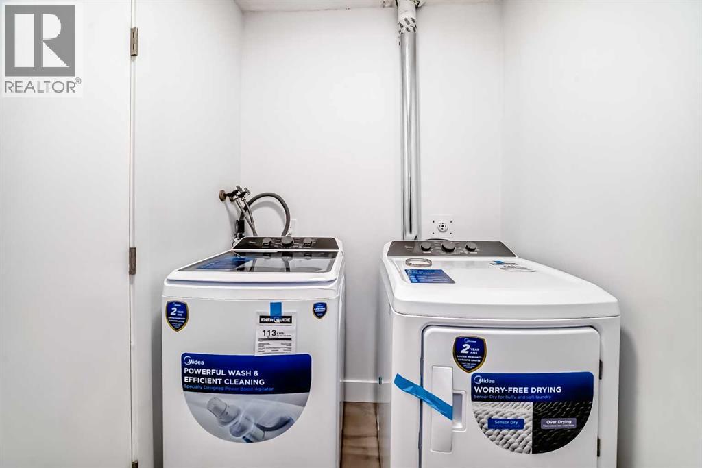 B, 1415 44 Street Se Property Photo 46