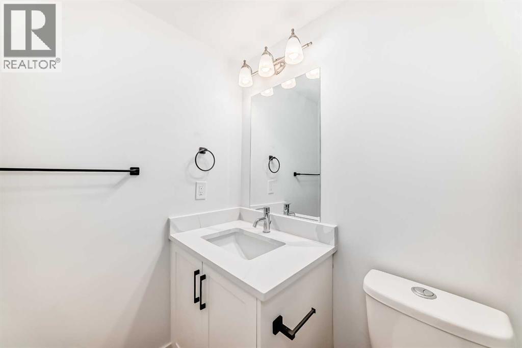 B, 1415 44 Street Se Property Photo 49