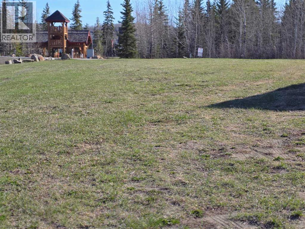 681 Springside Crescent Property Photo 4