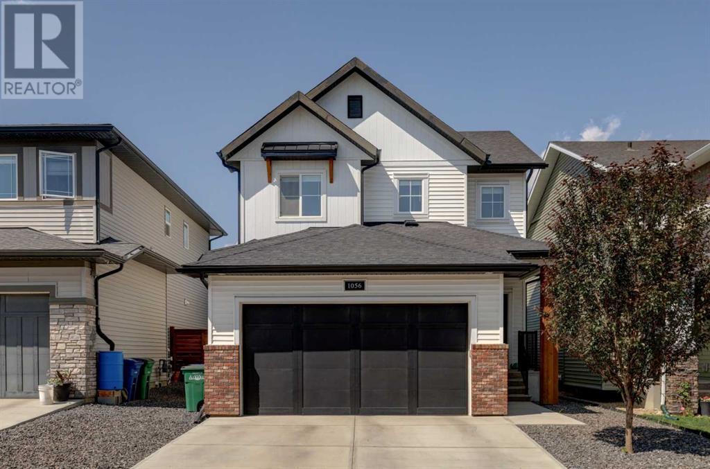 1056 Chinook Gate Heath Sw Property Photo 1