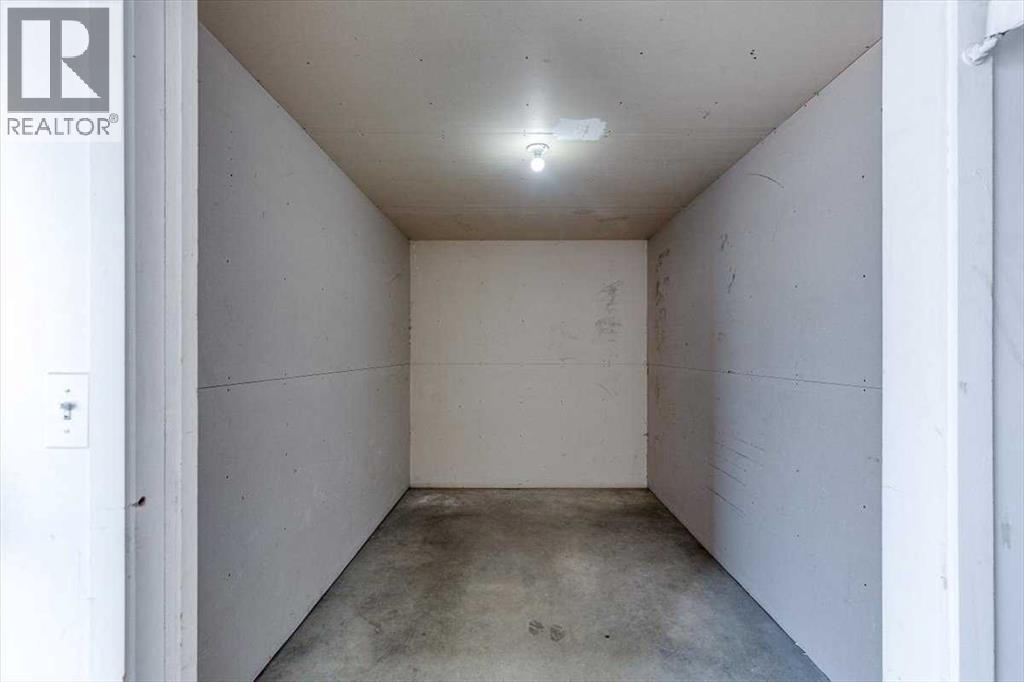 89 Poplar Street Property Photo 36