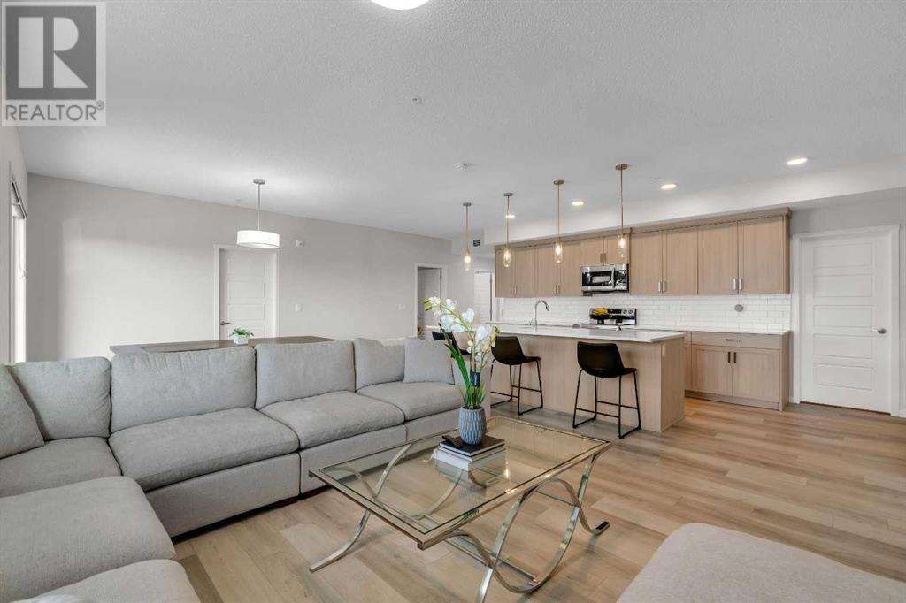 302, 40 Carrington Plaza Nw Property Photo 1