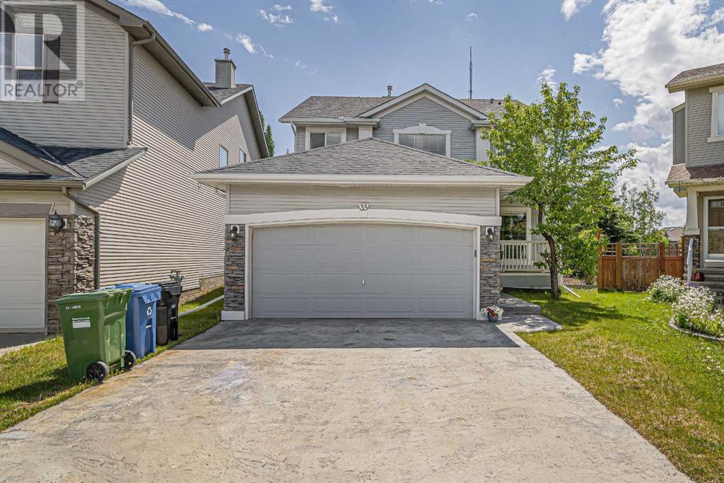 35 Cougarstone Landing Sw Property Photo 1