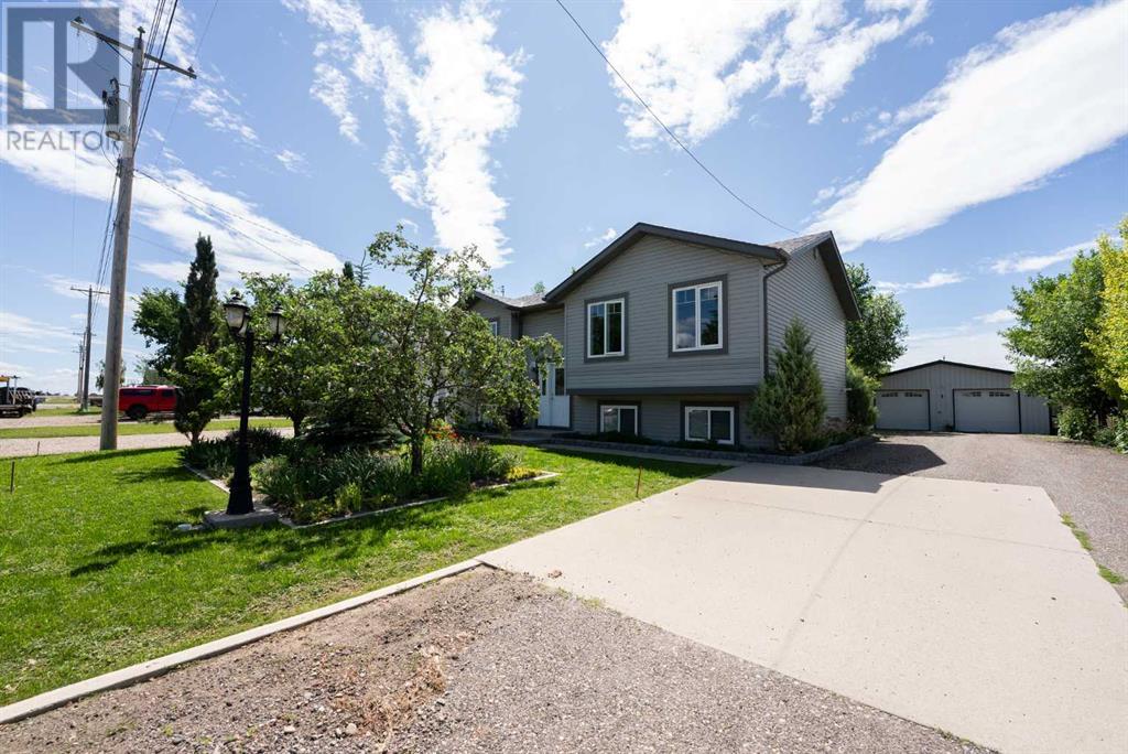 105 3 Avenue E Property Photo 1