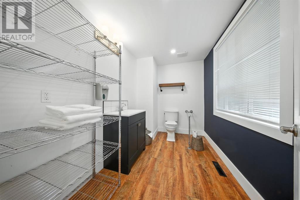 4419 55 Street Property Photo 6