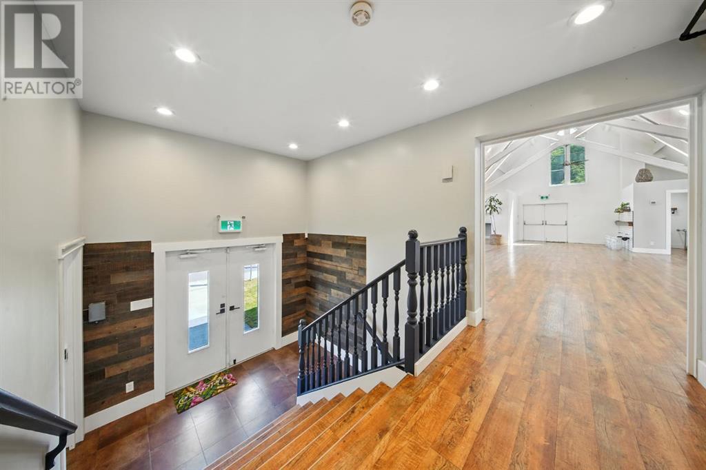 4419 55 Street Property Photo 12