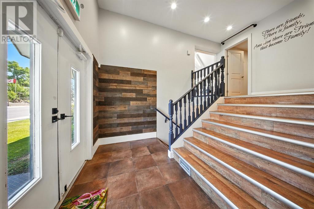 4419 55 Street Property Photo 15
