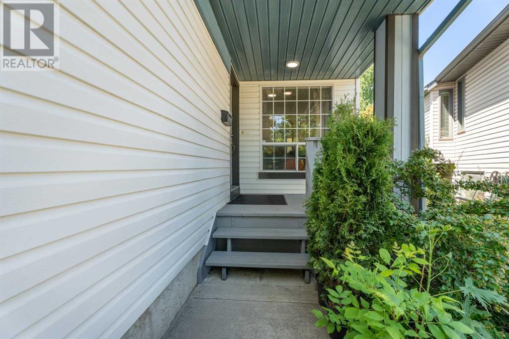 90 Douglas Glen Green SE Property Photo 1