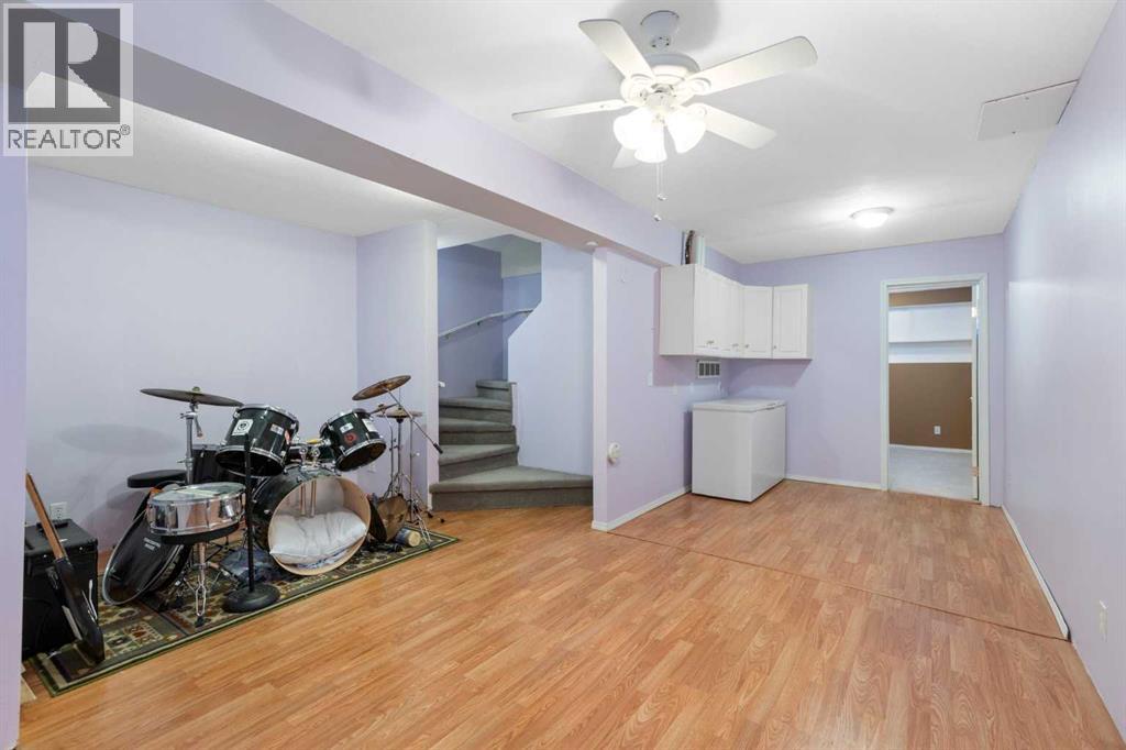 328 6 Avenue N Property Photo 30