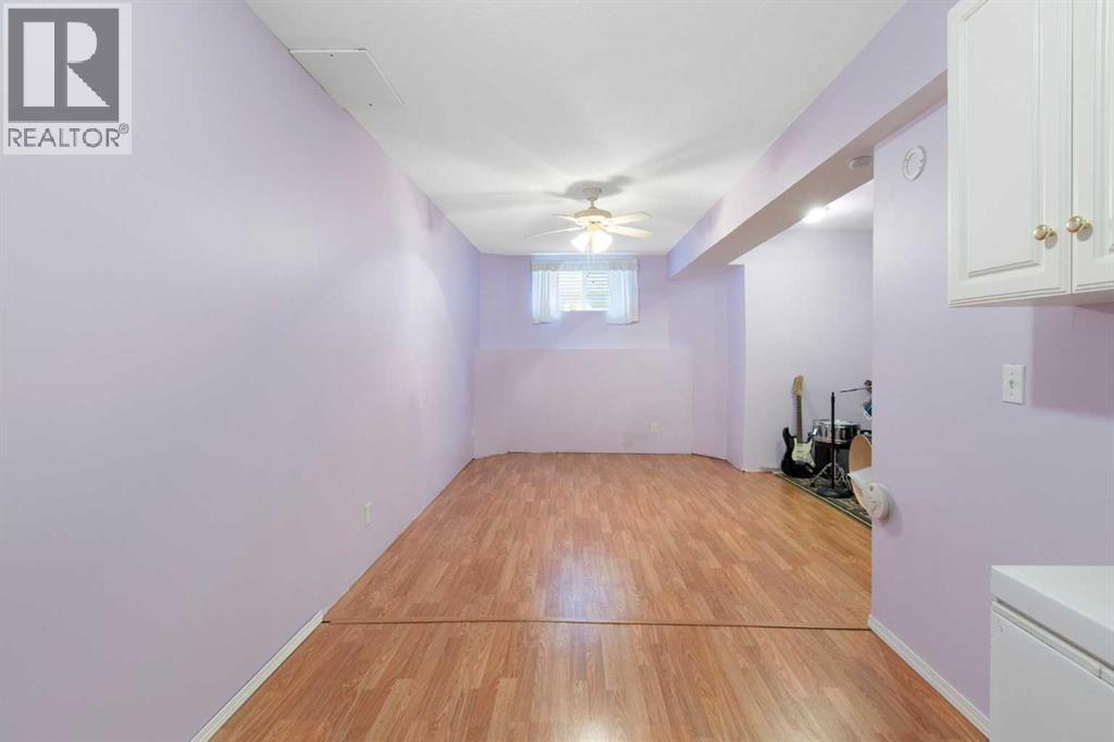 328 6 Avenue N Property Photo 32