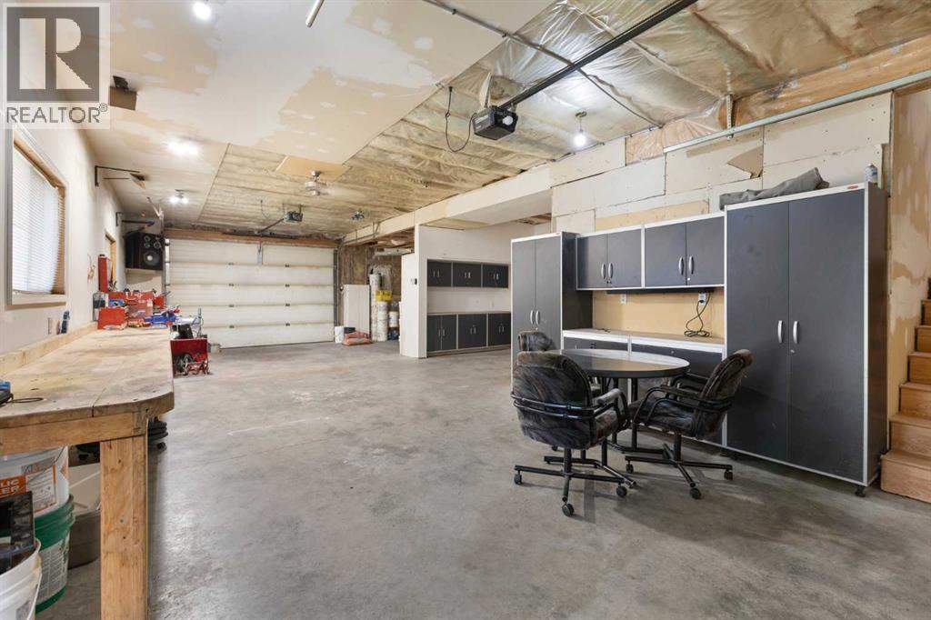 328 6 Avenue N Property Photo 35