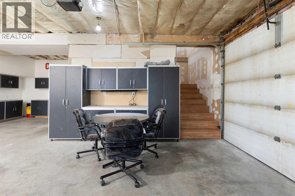 328 6 Avenue N Property Photo 40