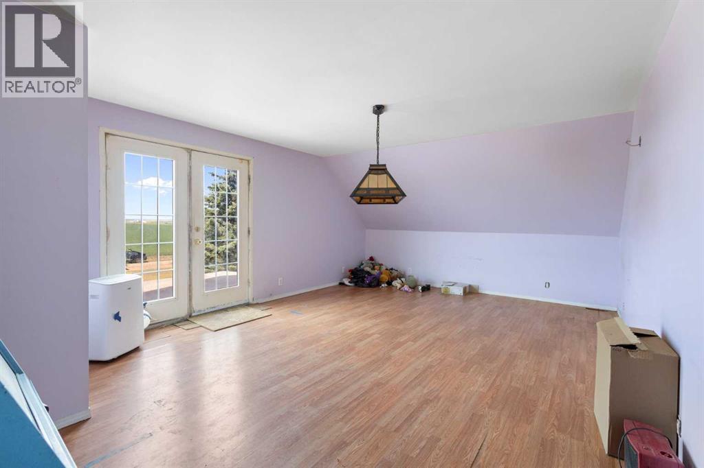 328 6 Avenue N Property Photo 41