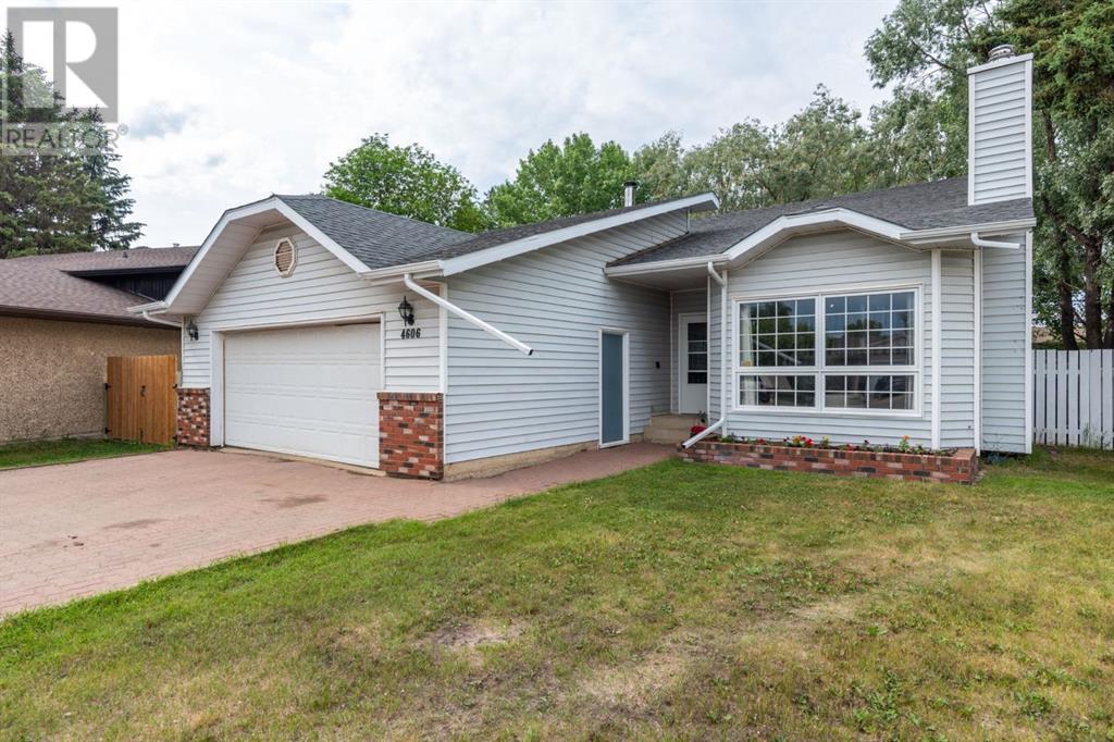 4606 33 Street Property Photo 1