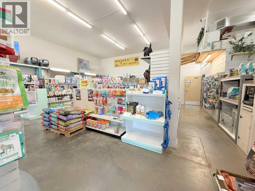 5302 50 Avenue Property Photo 18