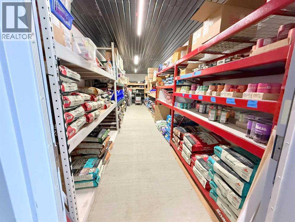 5302 50 Avenue Property Photo 21