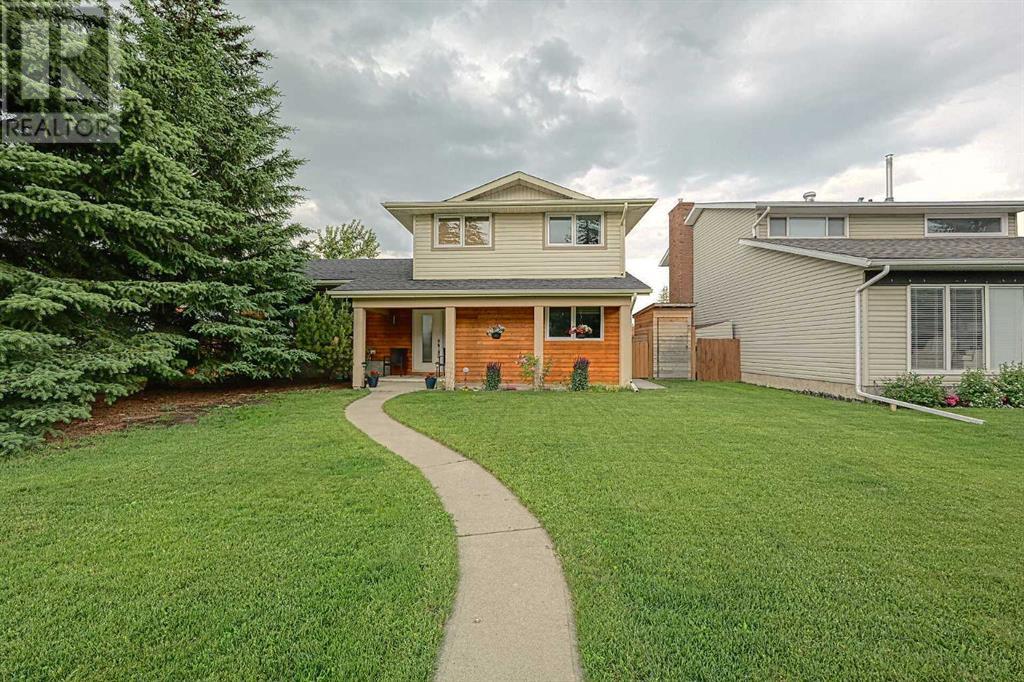 432 Bracewood Crescent Sw Property Photo 1