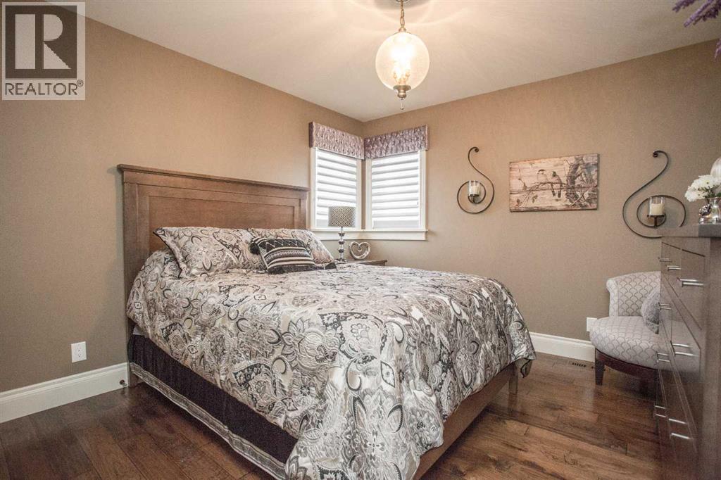 32 Sagewood Close Property Photo 25