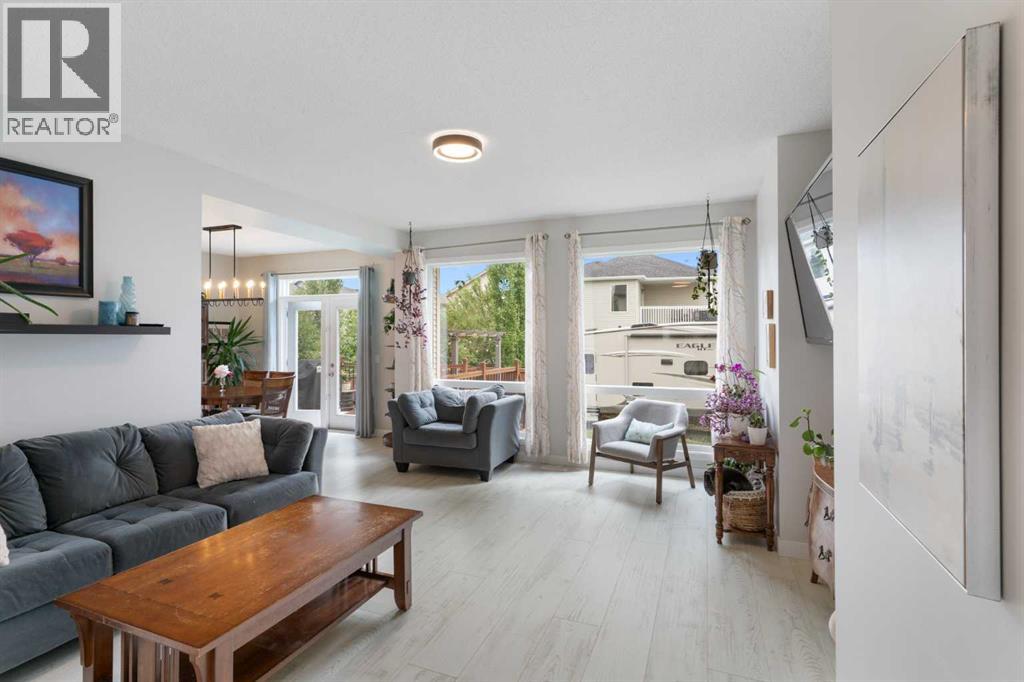 117 Tuscany Ridge Mews Property Photo 6