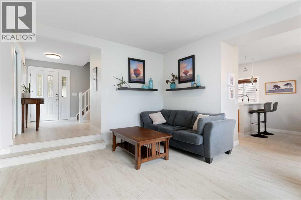 117 Tuscany Ridge Mews Property Photo 8