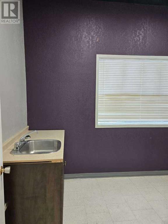 9934 100 Avenue Property Photo 20
