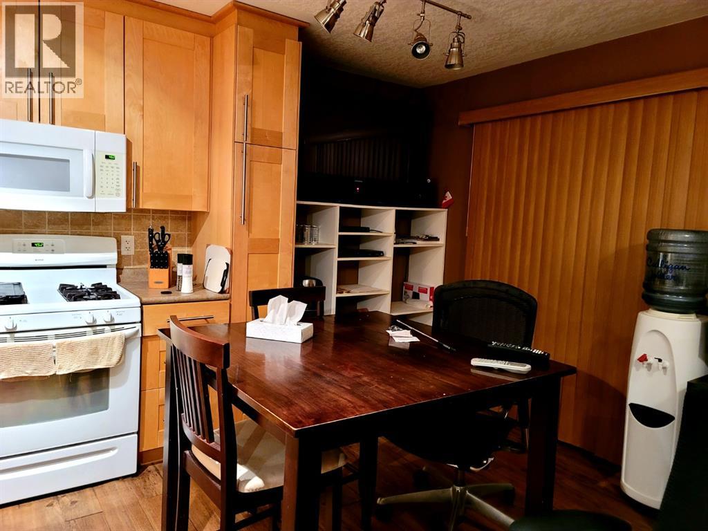124 Singer Drive Property Photo 12