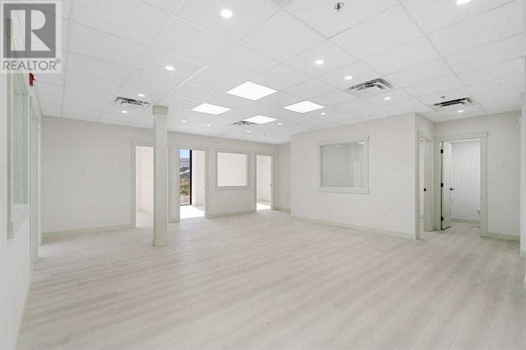 1227 38 Avenue Ne Property Photo 4