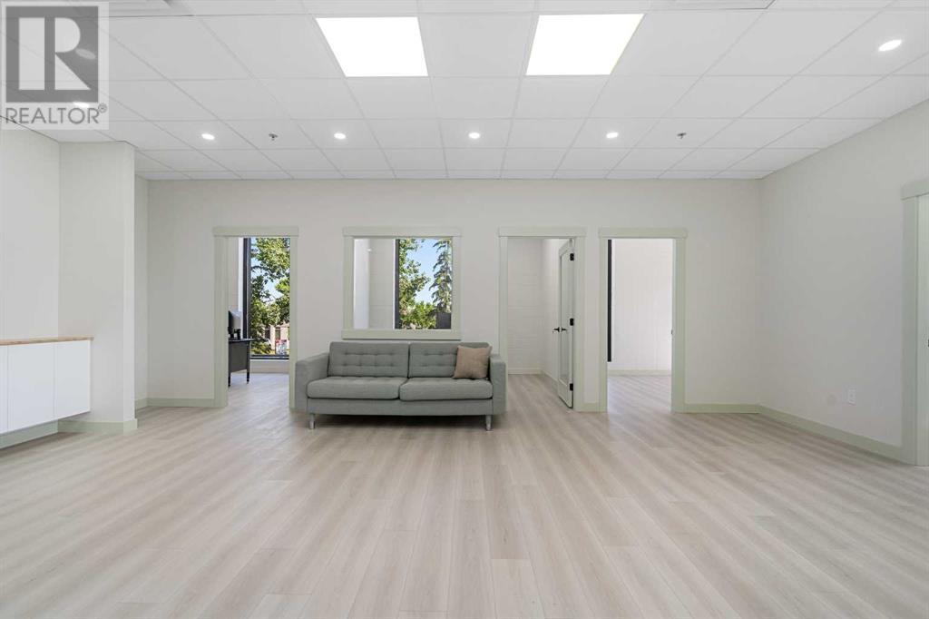 1227 38 Avenue Ne Property Photo 6