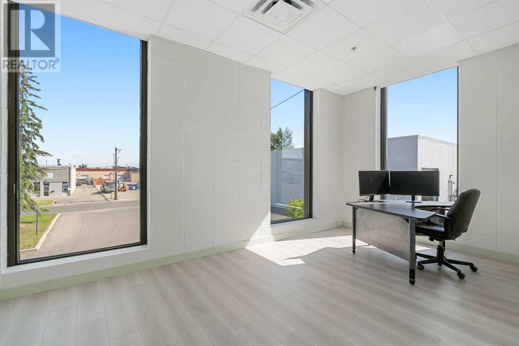 1227 38 Avenue Ne Property Photo 10