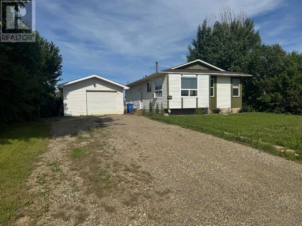 4317 54 Street Property Photo 1
