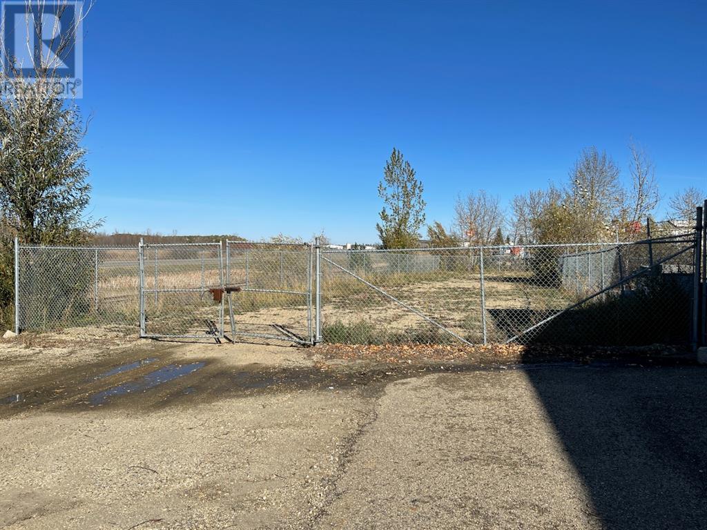 9, 4000 Landry Avenue Property Photo 5