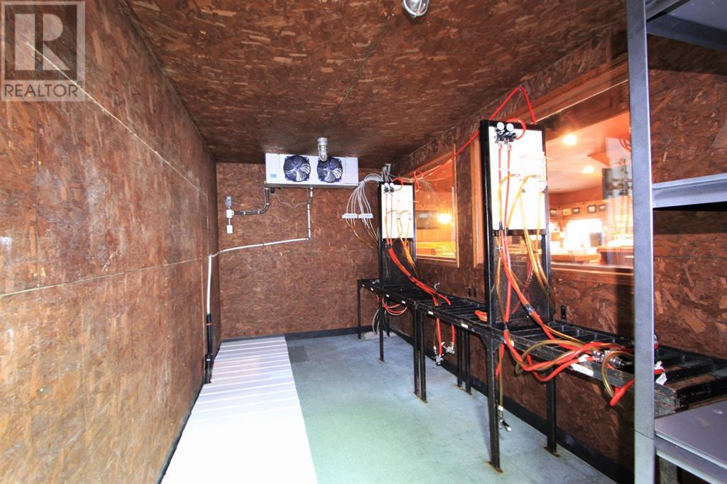 130, 4410 52 Avenue Property Photo 12