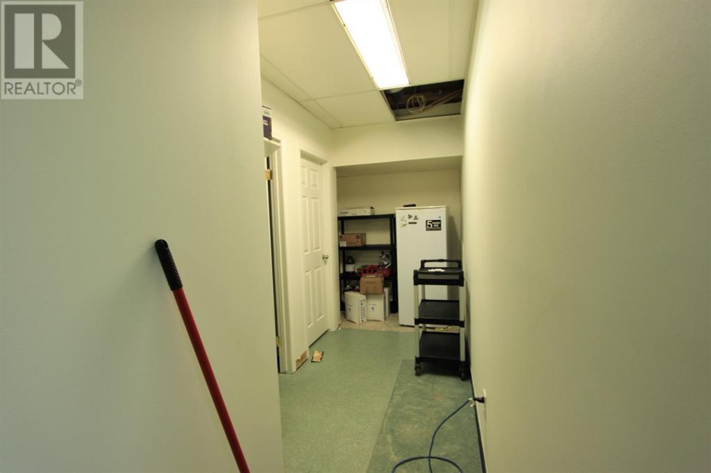 130, 4410 52 Avenue Property Photo 20