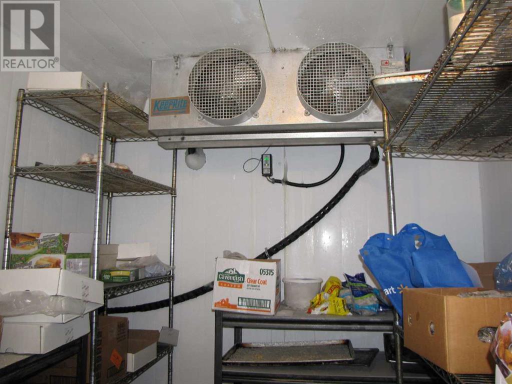 118, 4804 50 Street Property Photo 29