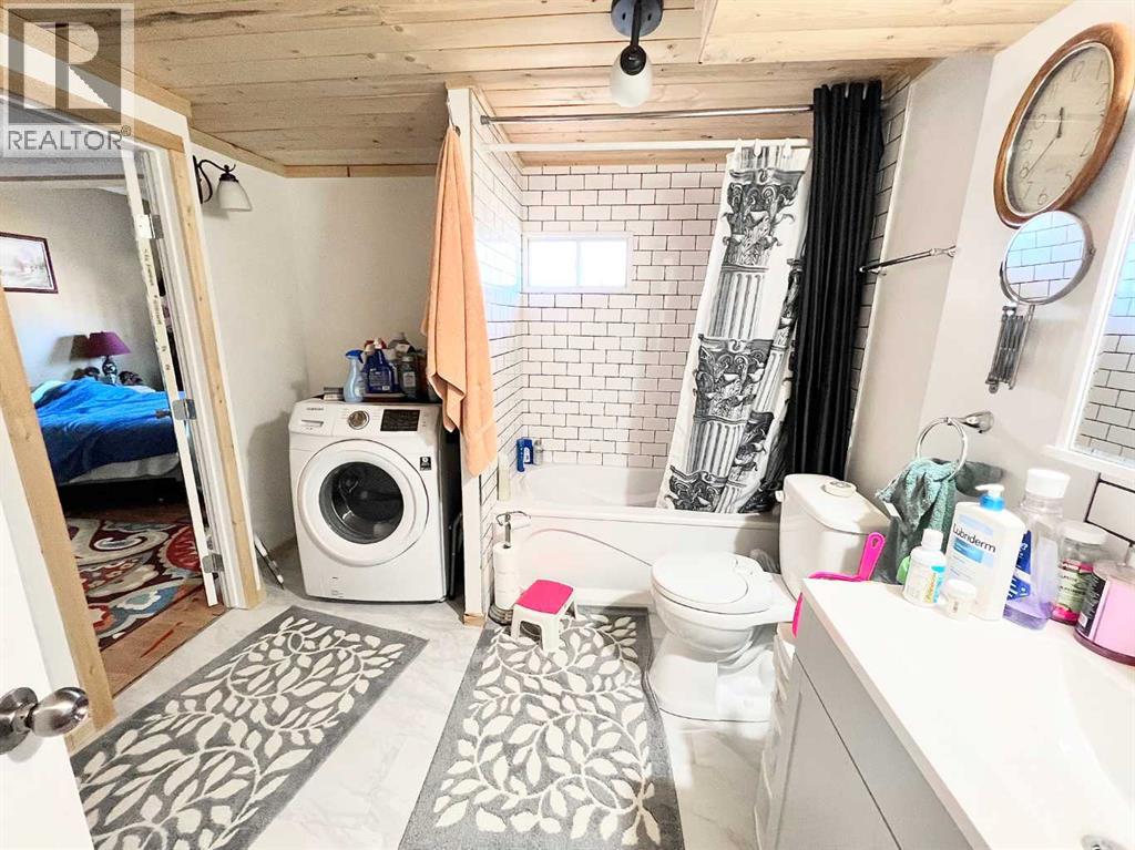 660022 Range Road 225.5 Property Photo 13