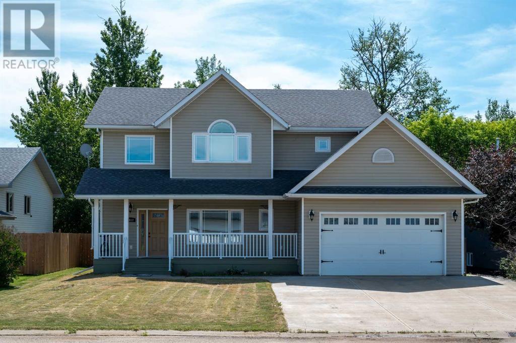 2812 45 Avenue Property Photo 1