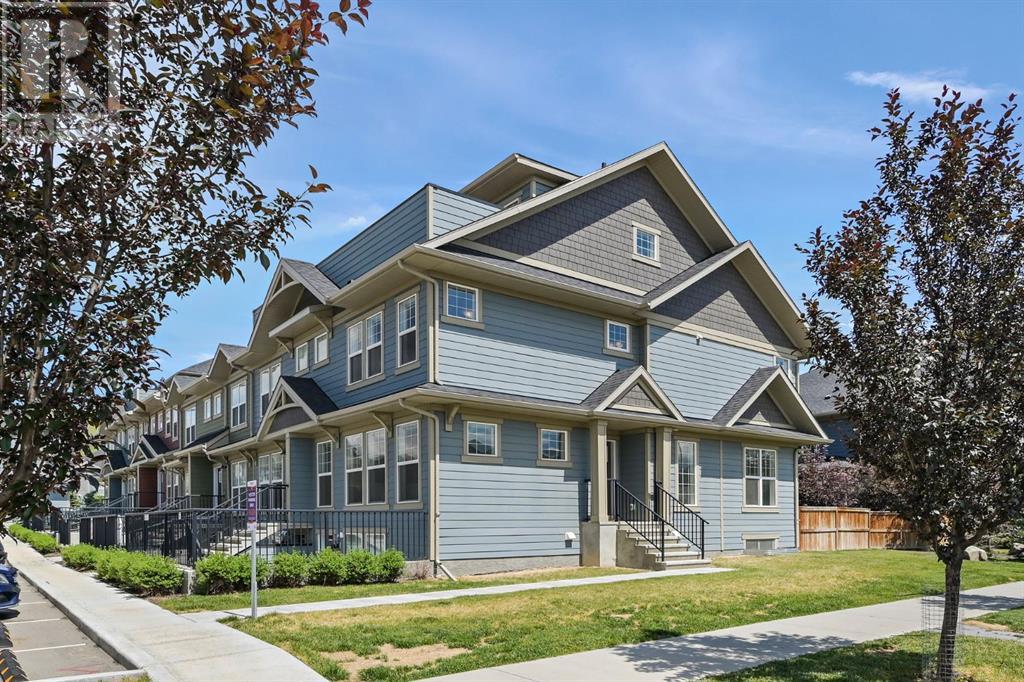 403 Cranbrook Square Se Property Photo 1