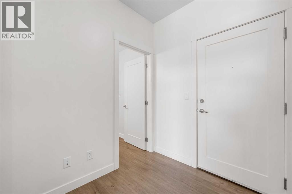 10 Walgrove Walk Property Photo 5