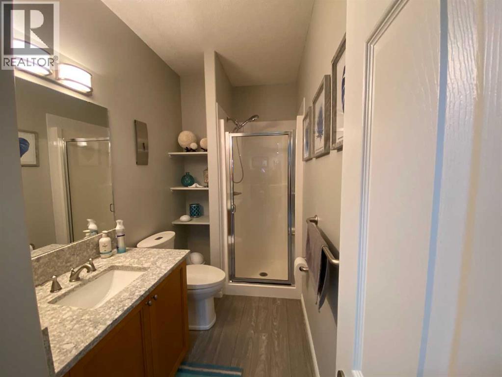 79 Park Place W Property Photo 35