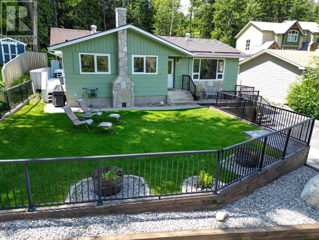 13450 17 Avenue Property Photo 1