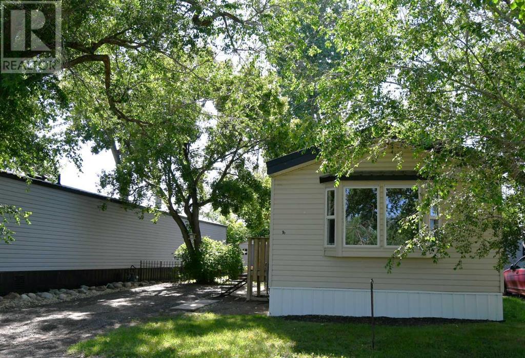 16 Greenbrook Mobile Village E Property Photo 1