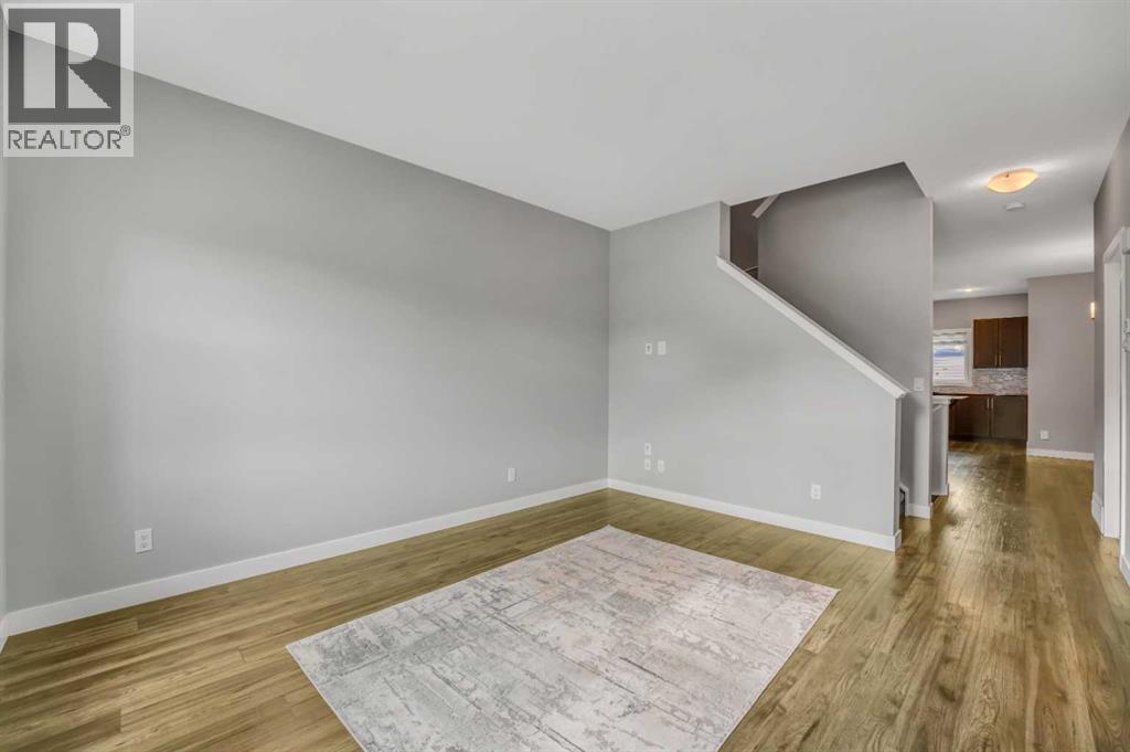 315 Hillcrest Drive Property Photo 4