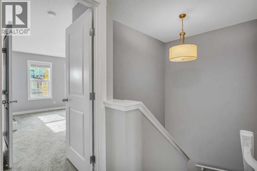 315 Hillcrest Drive Property Photo 14