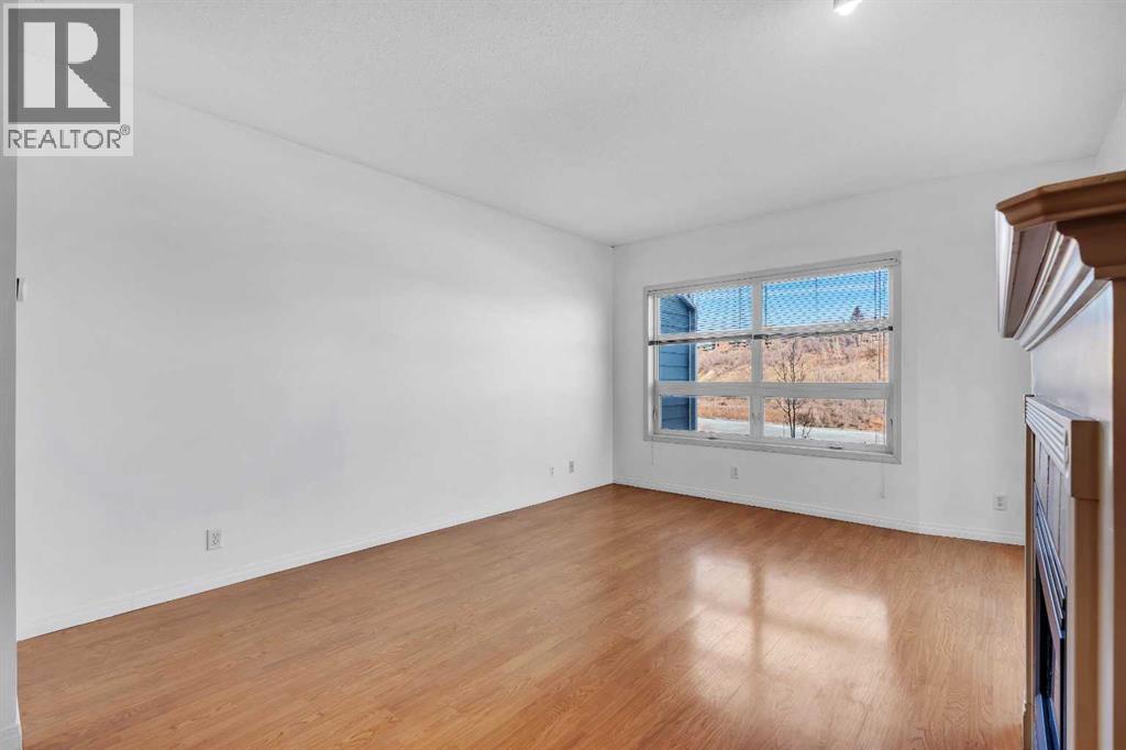 333 Riverfront Avenue Property Photo 8