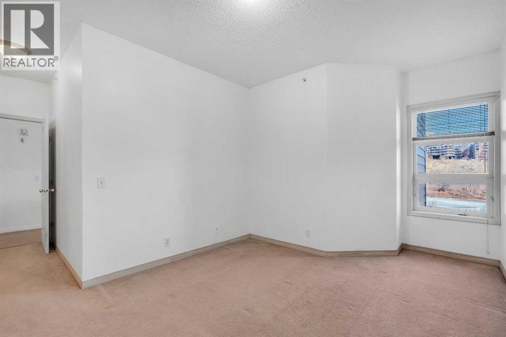 333 Riverfront Avenue Property Photo 15