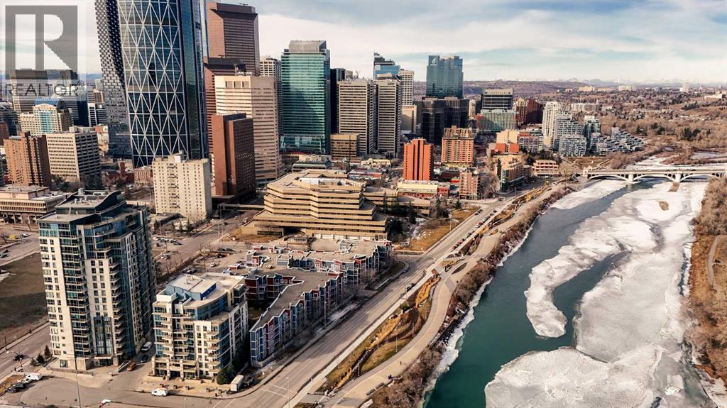 333 Riverfront Avenue Property Photo 27